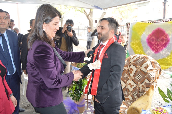 HDP Eş Genel Başkanı Buldan Hakkari’de 16
