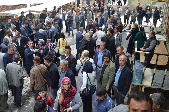 HDP Eş Genel Başkanı Buldan Hakkari’de 19