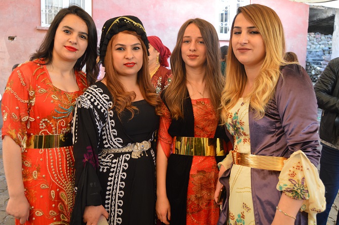 Akbaş Ailesinin mutlu günü 101