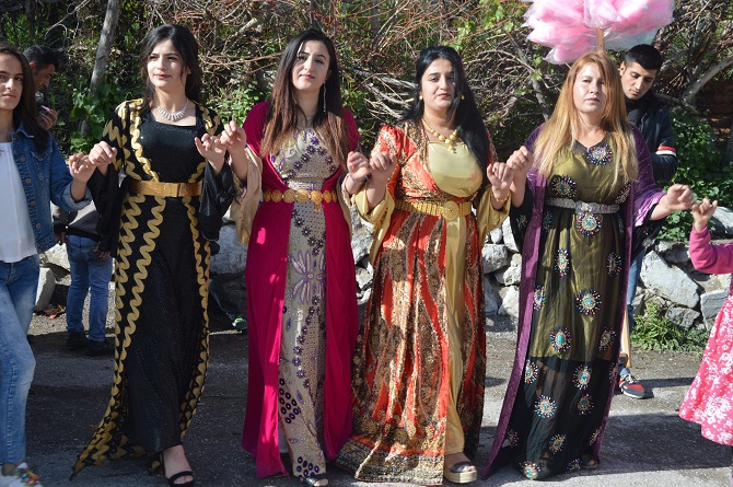 Akbaş Ailesinin mutlu günü 107