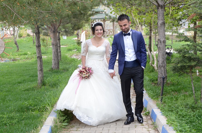 Akbaş Ailesinin mutlu günü 12