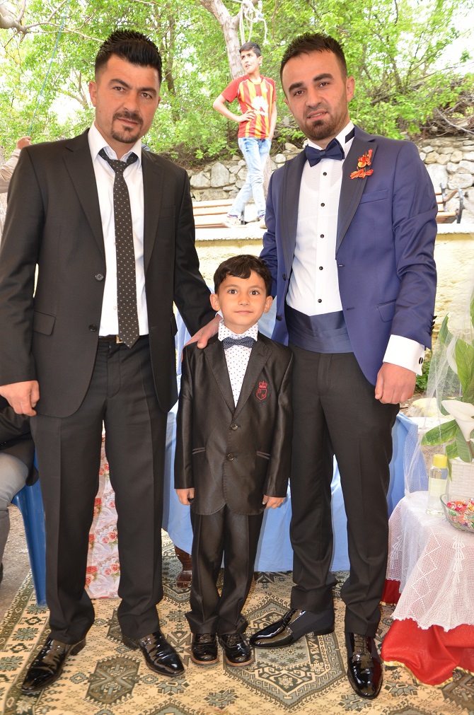 Akbaş Ailesinin mutlu günü 13