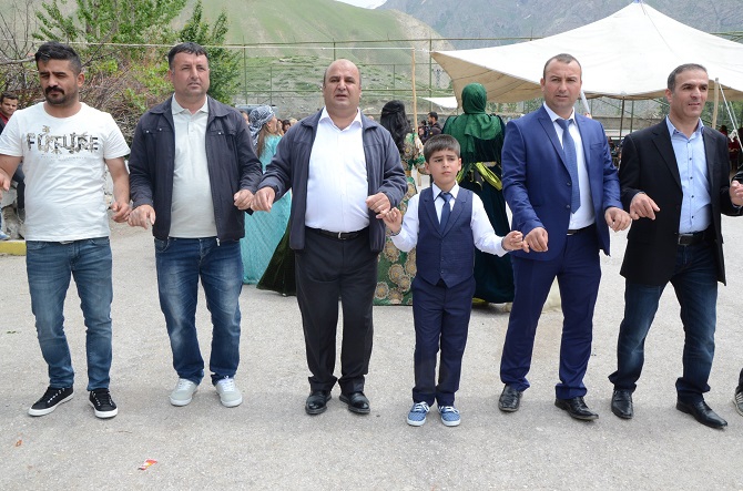 Akbaş Ailesinin mutlu günü 19