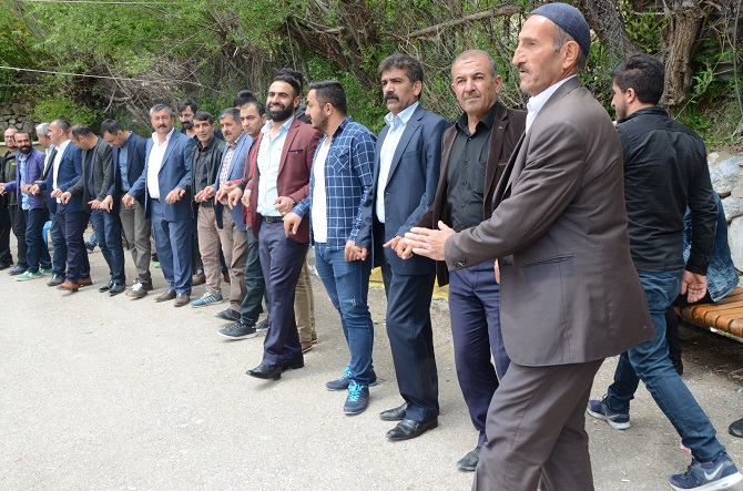 Akbaş Ailesinin mutlu günü 21