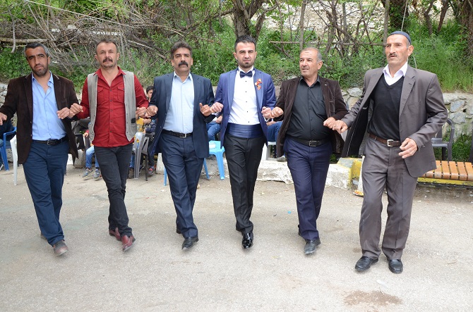 Akbaş Ailesinin mutlu günü 22