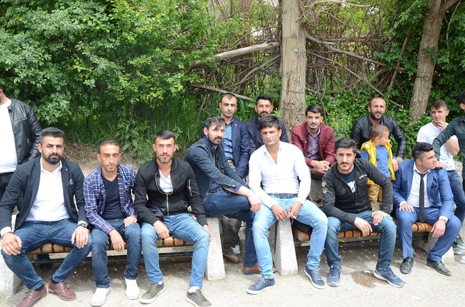 Akbaş Ailesinin mutlu günü 31