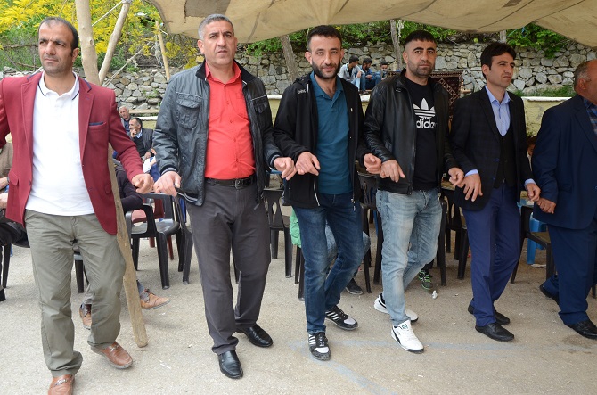 Akbaş Ailesinin mutlu günü 33