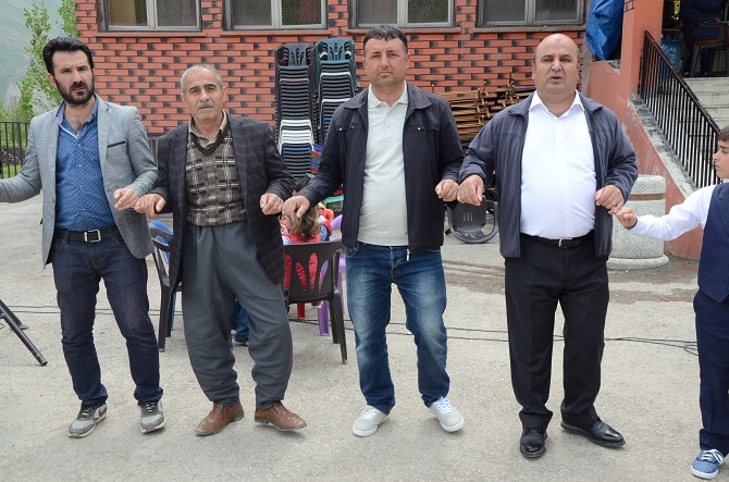 Akbaş Ailesinin mutlu günü 38