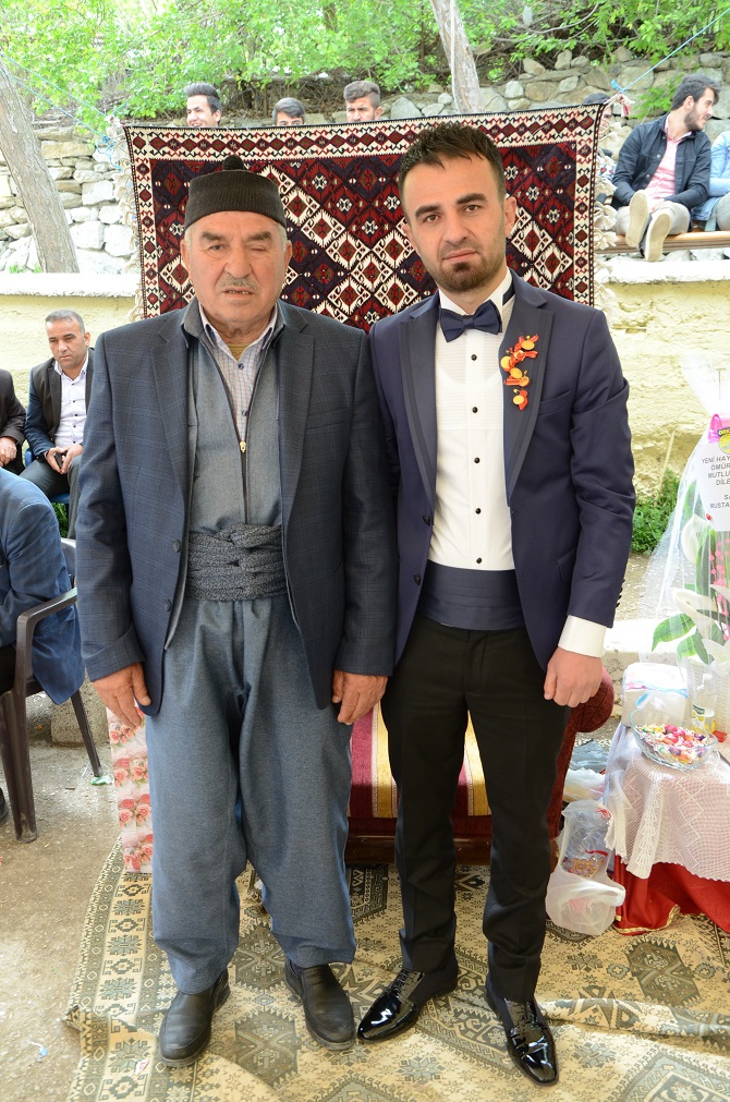 Akbaş Ailesinin mutlu günü 44