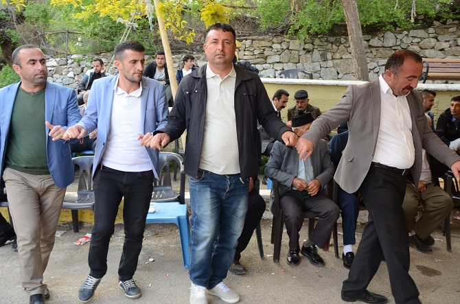 Akbaş Ailesinin mutlu günü 56