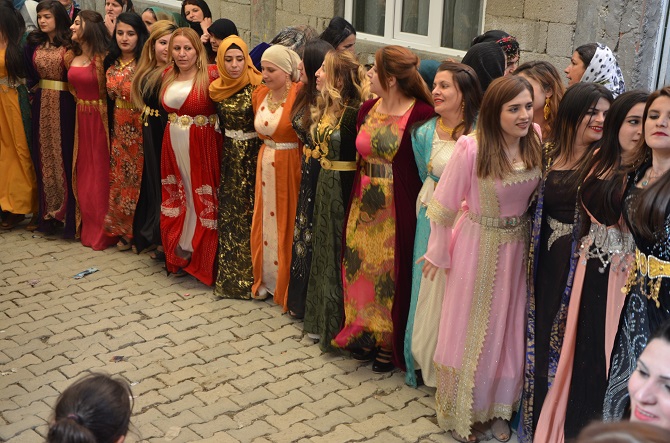 Akbaş Ailesinin mutlu günü 66