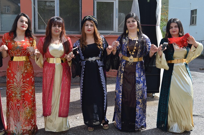 Akbaş Ailesinin mutlu günü 93