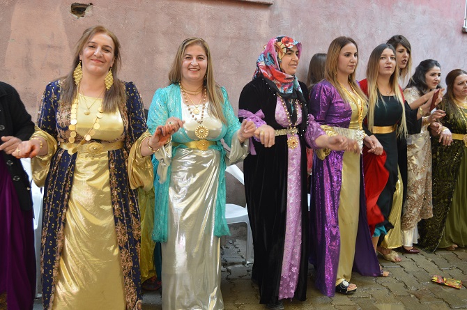 Akbaş Ailesinin mutlu günü 98