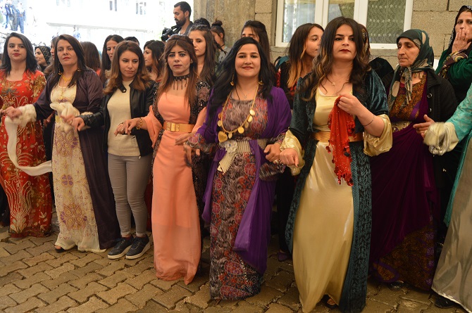 Akbaş Ailesinin mutlu günü 99