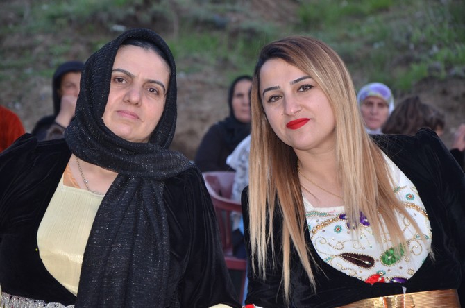 Özkan Ailesi'nin Mutlu Günü 74