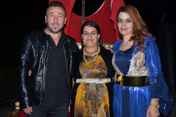 Özkan Ailesi'nin Mutlu Günü 97