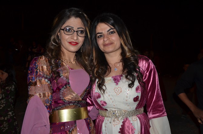 Özkan Ailesi'nin Mutlu Günü 98