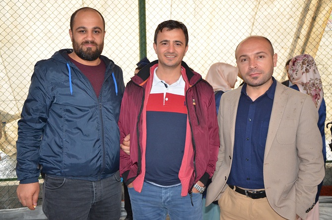 Hakkari Üniversitesi'nde Mezuniyet Sevinci 24