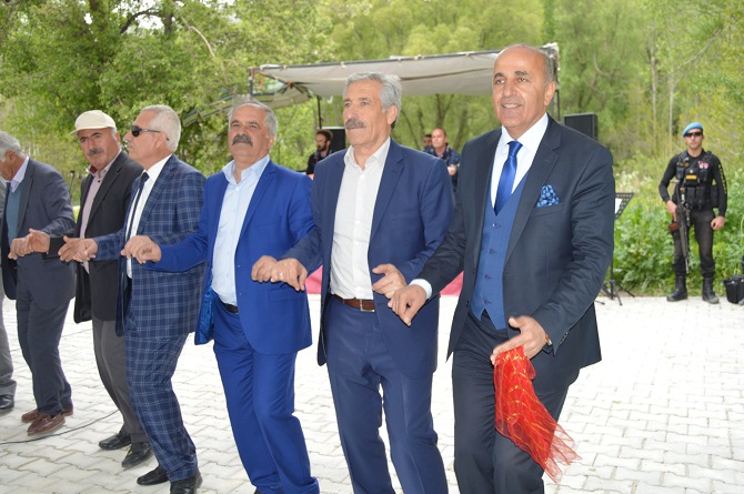Hakkari'de 2'nci Uçkun Festivali Düzenlendi 21