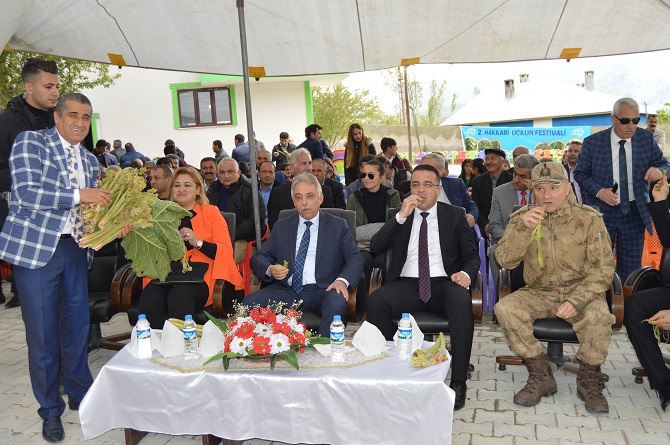 Hakkari'de 2'nci Uçkun Festivali Düzenlendi 3