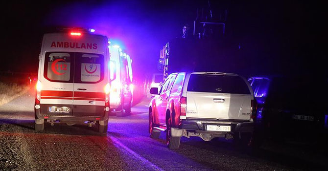 Hakkari-Van karayolunda trafik kazası: 4 Yaralı