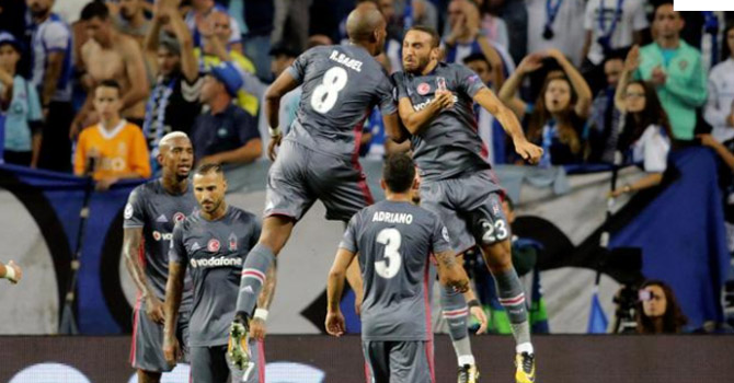 Beşiktaş Porto'yu 3 -1 yendi
