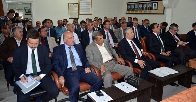 Yüksekova'da Dış Ticaret Bilgilendirme Semineri