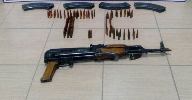 Hakkari'de silah ve mermi ele geçirildi!