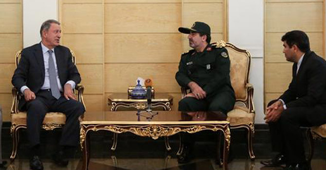 Genelkurmay Başkanı Akar İran'da