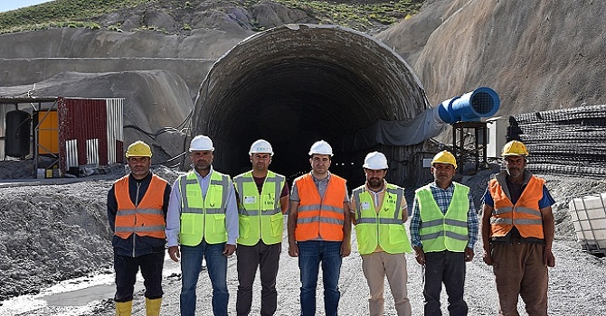 Hakkari-Van yolunda 32 viraj tarih oluyor