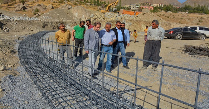 Epcim, mezbaha inşaatını denetledi!