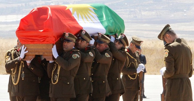 Talabani'nin cenazesine Kürt bayrağı protestosu