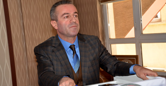 Hakkari Barosunun yeni başkanı Av. Zeydin Kaya