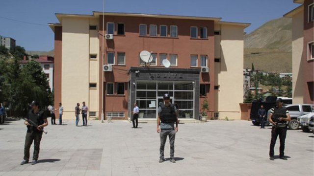 Hakkari Merkezli 10 ilde Operasyon: 12 kişi gözaltına alındı