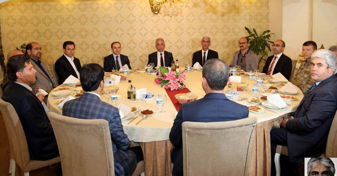 Hakkari ASP il Müdürü için veda yemeği verildi