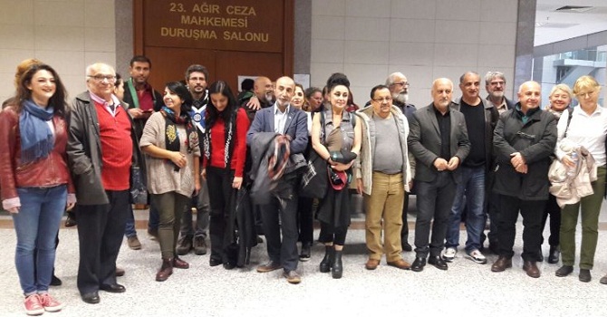 Özgür Gündem davasında iki tahliye