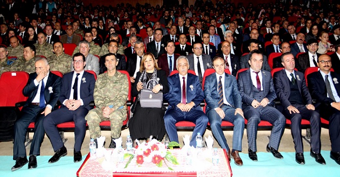 Hakkari'de 10 Kasım Atatürk'ü anma etkinlikleri