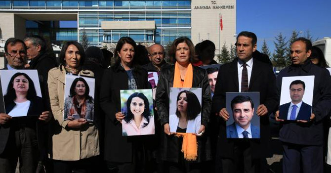 AYM bir yıl sonra tutuklu bir vekili gündemine aldı