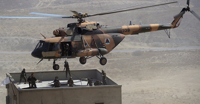 Askeri helikopter düştü: 7 kişi hayatını kaybetti