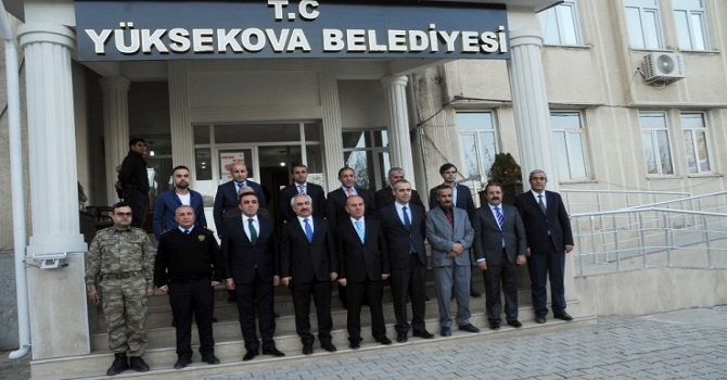 İçişleri Bakan Yardımcısı Ersoy, Yüksekova'da