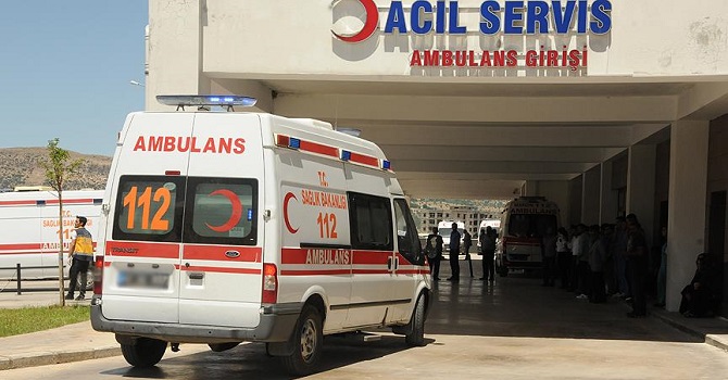 Hakkari-Van karayolunda trafik kazası: 6 yaralı