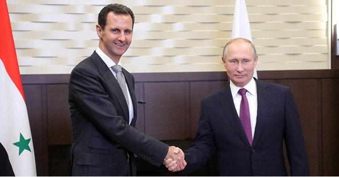 Putin yarınki üçlü zirve öncesi Soçi'de Esad'la görüştü