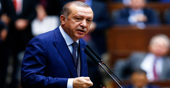 Erdoğan: Bize asıl darbe bizden görünen alçaklardan geliyor