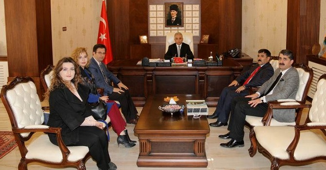 Öğretmenler'den Vali Toprak'a ziyaret