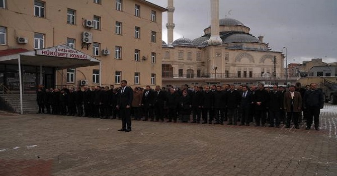 Yüksekova'da Öğretmenler Günü Kutlandı
