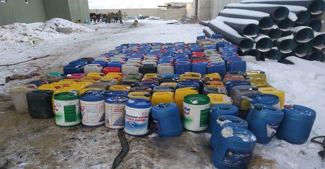 Şemdinli'de 59 katır ve 4 ton kaçak yakıt gele geçirildi!