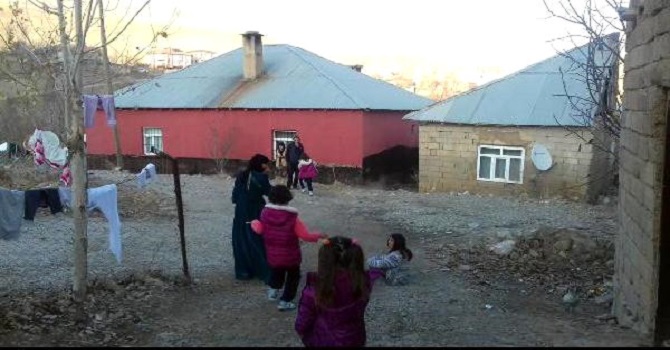 İran Sınırındaki 4.7'lik Deprem, Hakkari'de Hissedildi