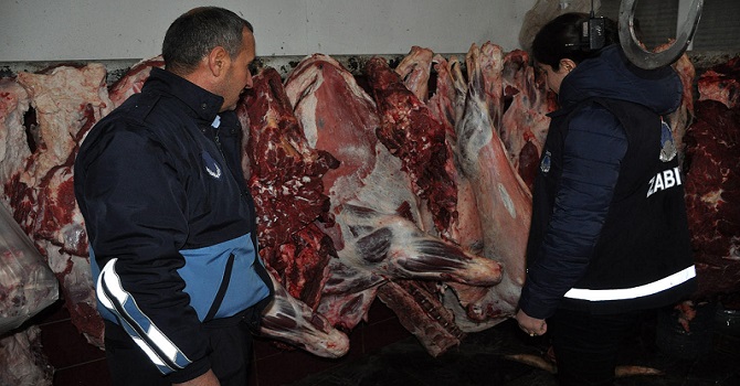 Yüksekova'da Kasaplar Denetlendi