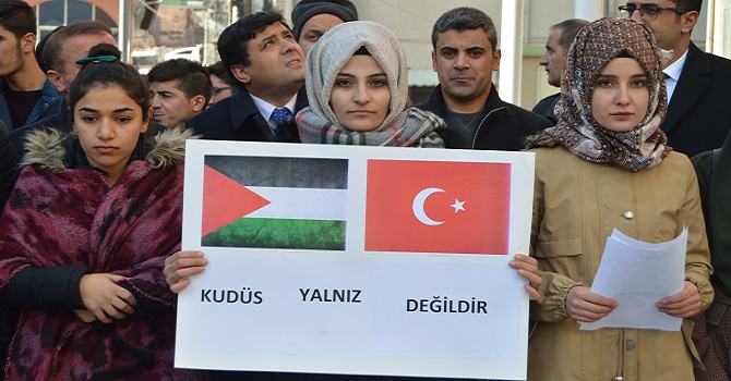 Hakkari Genç MEMUR-SEN: Kudüs halkının yanındayız