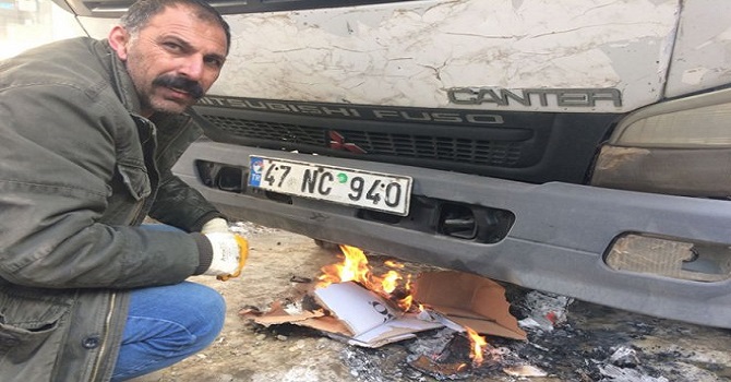 Yüksekova'da Araçların Yakıt Depoları Dondu